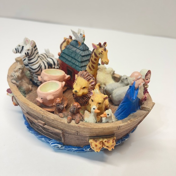 Noah’s Ark Resin figurine - Picture 1 of 8